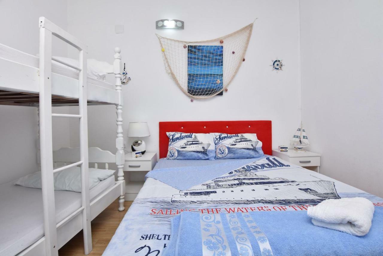 Apartments Siljak Petrovac Ngoại thất bức ảnh