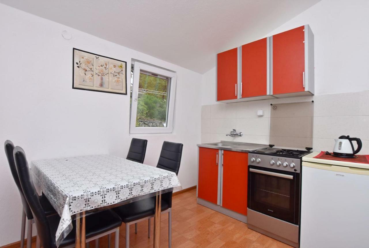 Apartments Siljak Petrovac Phòng bức ảnh