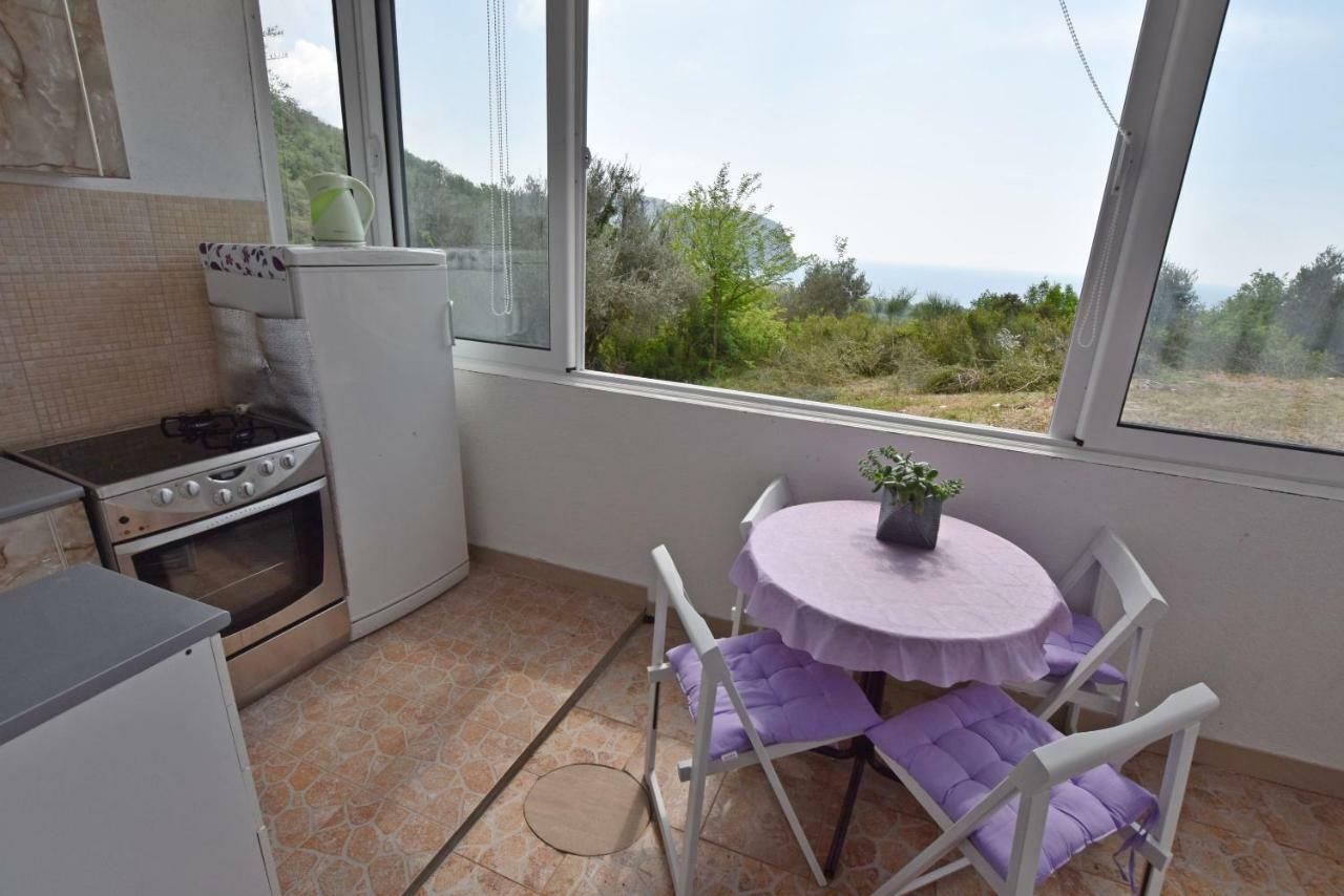 Apartments Siljak Petrovac Ngoại thất bức ảnh