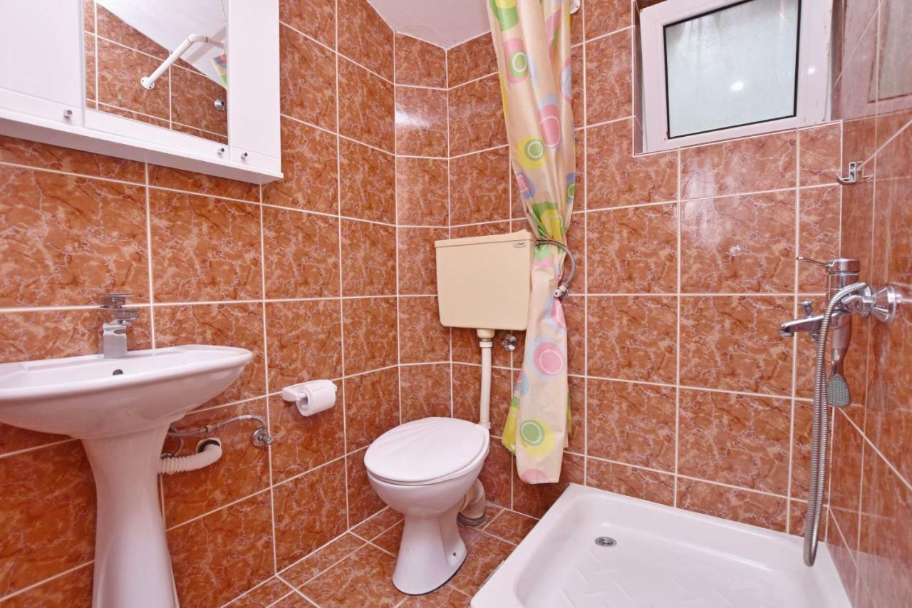 Apartments Siljak Petrovac Ngoại thất bức ảnh